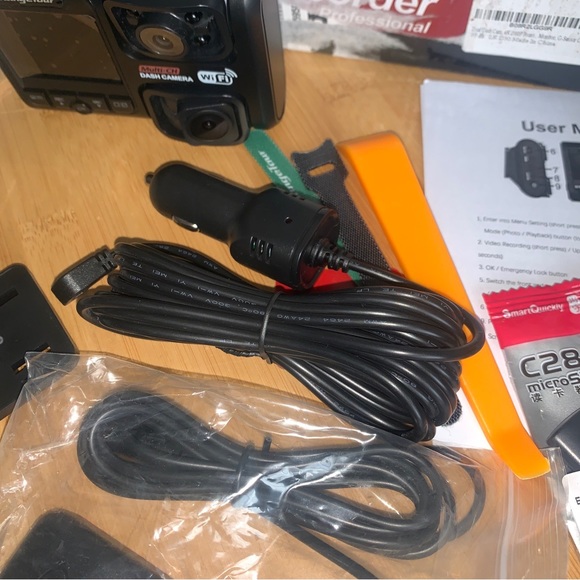 Range Tour Dual Dash Cam Recorder Car DVR Wifi Multi -CH Full 4K 2160P G-Sensor - Picture 6 of 6